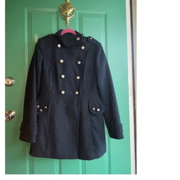 David Bitton Buffalo size medium ladies coat *one button missing* - Picture 1 of 7